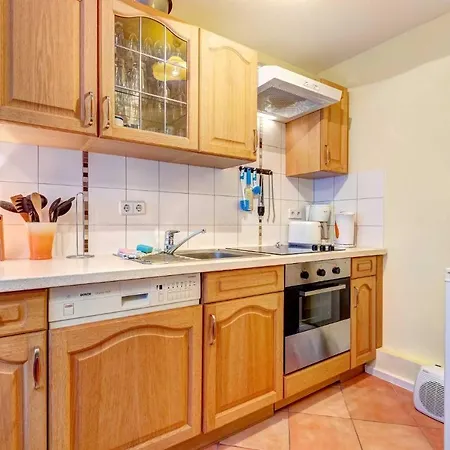 Ferienhaus Bergstrasse 7 度假居